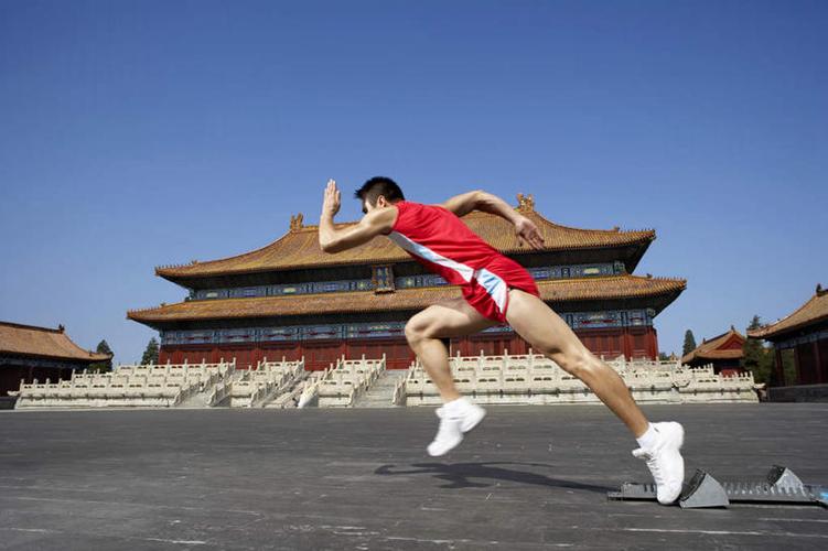 现各国足球